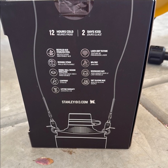 Stanley Pink Insulated Cross Bottle 23 oz - Picture 2 of 2